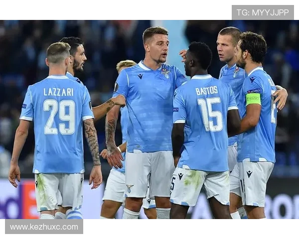 亚当·拉拉纳状态回暖，展现领袖风范助英超球队追逐胜利