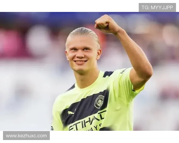 哈兰德在比赛中展现禁区统治力,助力球队取得胜利表现稳健 哈兰德在比赛中展现禁区统治力,助力球队取得胜利表现稳健